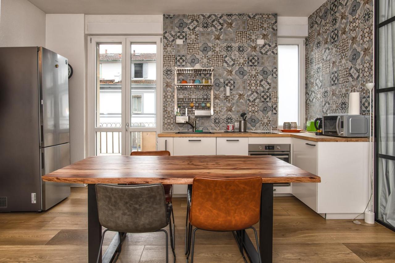 Luxury Flat By Central Station / Unique View Milan Bagian luar foto