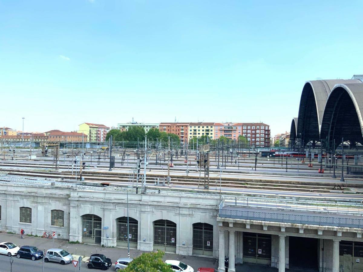 Luxury Flat By Central Station / Unique View Milan Bagian luar foto